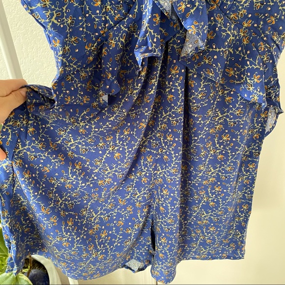 NEW✨Chelsea & Violet • Blue Floral Romper - Picture 5 of 7